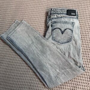 Levi's Demi Curve low-rise Skinny women’s Light Gray Washed Jeans 29x32